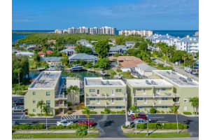 1152 Bald Eagle Drive, MARCO ISLAND, FL 34145 Sold 03/03/25