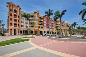 450 Bayfront Place, NAPLES, FL 34102 Sold 10/16/24
