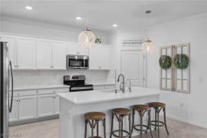 2188 Cara Cara Way, NAPLES, FL 34120 Sold 03/05/24