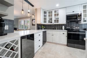 46 Glades Boulevard, NAPLES, FL 34112 Sold 02/16/24