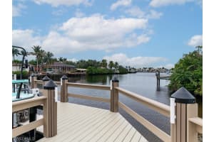 199 Cays Drive, NAPLES, FL 34114 Sold 07/02/24