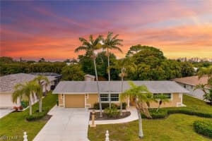 672 96th Avenue, Naples, FL 34108 Sold 01/31/25