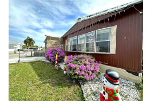106 Gaslight Avenue, NORTH FORT MYERS, FL 33917 Sold 03/15/24