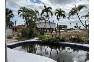 7864 Buccaneer Drive, Fort Myers Beach, FL 33931 - MLS#224008082