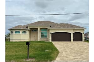 725 36th Place, Cape Coral, FL 33993 Sold 05/21/25
