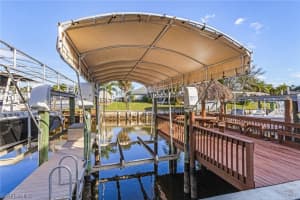 841 47th Terrace, Cape Coral, FL 33914 - MLS#224008436