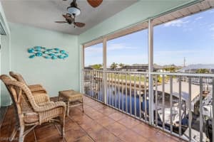 841 47th Terrace, Cape Coral, FL 33914 - MLS#224008436