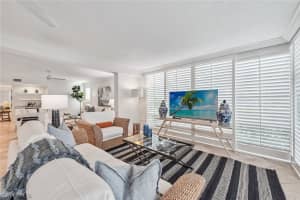 782 Eagle Creek Drive, NAPLES, FL 34113 Sold 07/18/24