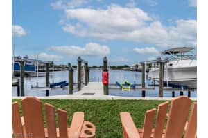 265 Cays Drive, NAPLES, FL 34114 Sold 07/10/24