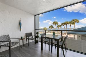 1085 Bald Eagle Drive, MARCO ISLAND, FL 34145 Sold 11/20/24