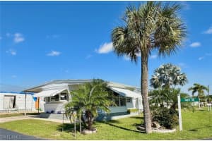 591 Daisy Drive, NORTH FORT MYERS, FL 33917 Sold 03/28/24