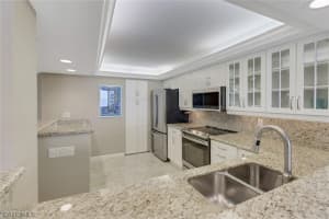 280 Collier Boulevard, MARCO ISLAND, FL 34145 Sold 07/01/24