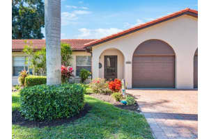 1034 Forest Lakes Drive, NAPLES, FL 34105 Sold 03/14/24