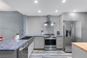6270 Huntington Lakes Circle, NAPLES, FL 34119 Sold 03/08/24