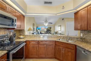 2050 Crown Pointe Boulevard, NAPLES, FL 34112 Sold 04/11/24