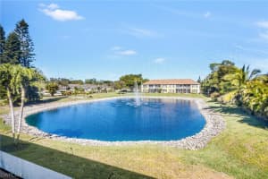 2050 Crown Pointe Boulevard, NAPLES, FL 34112 Sold 04/11/24