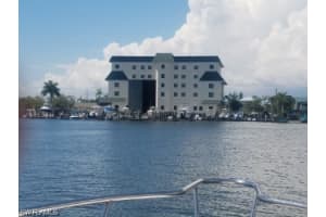 4751 Bonita Beach Road, Bonita Springs, FL 34134 Sold 12/19/25