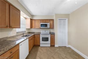 3325 Airport Road, NAPLES, FL 34105 Sold 06/18/24