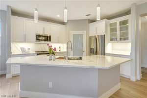954 CARRICK BEND Circle, NAPLES, FL 34110 Sold 03/25/24