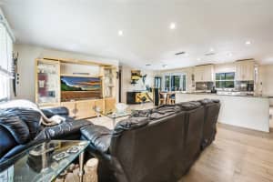 505 Landmark Drive, NAPLES, FL 34112 Sold 04/22/24