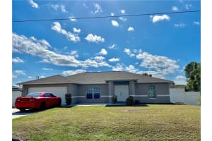 222 Manasota Street, FORT MYERS, FL 33913 Sold 05/28/24