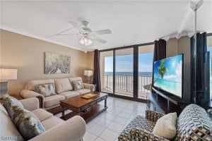 380 Seaview Court, MARCO ISLAND, FL 34145 Sold 01/07/25