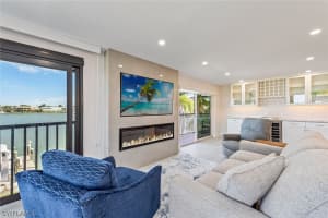 3000 Gulf Shore Boulevard, NAPLES, FL 34103 Sold 09/19/24