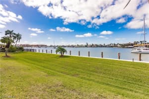 838 Elkcam Circle, MARCO ISLAND, FL 34145 Sold 04/22/24