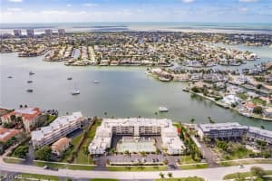 838 Elkcam Circle, MARCO ISLAND, FL 34145 Sold 04/22/24