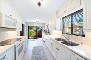 541 Lake Louise Circle, NAPLES, FL 34110 Sold 03/22/24