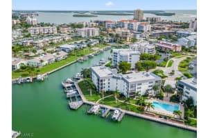 880 Huron Court, MARCO ISLAND, FL 34145 Sold 05/10/24
