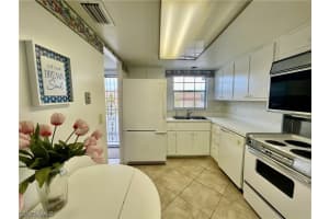 1900 Alamanda Drive, NAPLES, FL 34102 Sold 12/20/24