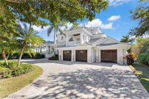 580 15th Avenue, Naples, FL 34102 Sold 11/19/24