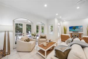 440 2nd Street, Naples, FL 34102 Sold 03/28/25