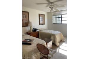 8401 Estero Blvd APT 307, Fort Myers Beach, FL 33931, Sold 04/15/24