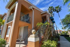 1275 Wildwood Lakes Boulevard, NAPLES, FL 34104 Sold 05/14/24