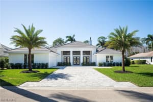 739 Saint Georges Court, NAPLES, FL 34110 Sold 04/16/24