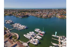 750 COLLIER Boulevard, MARCO ISLAND, FL 34145 Sold 01/14/25