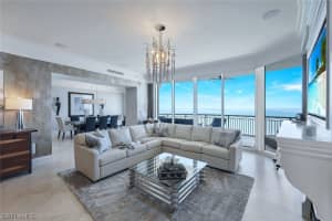 940 Cape Marco Drive, MARCO ISLAND, FL 34145 Sold 04/16/24