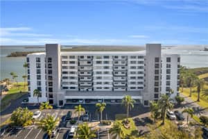 4253 Bay Beach Lane, FORT MYERS BEACH, FL 33931 Sold 04/10/24