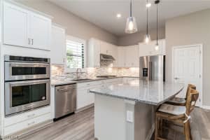 9696 Everglades Drive, NAPLES, FL 34120 Sold 03/26/24
