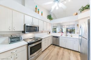 527 Lake Louise Circle, NAPLES, FL 34110 Sold 09/23/24