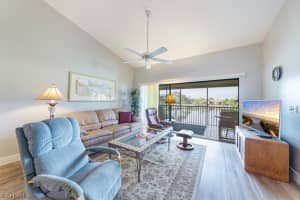 527 Lake Louise Circle, NAPLES, FL 34110 Sold 09/23/24