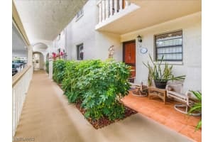 9395 Pennsylvania Ave 6, Bonita Springs
