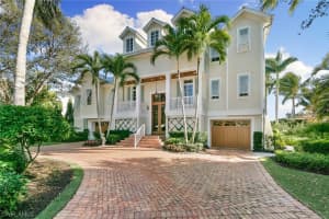 260 18th Avenue, NAPLES, FL 34102 Sold 04/02/24