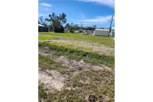 2531 Rose Ave, St James City, FL 33956, Sold 03/10/25