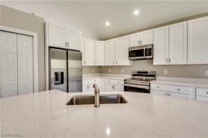 8700 Banyan Bay Blvd, Fort Myers, FL 33908, Sold 08/29/24