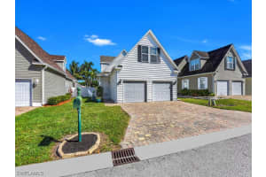 401 Leawood Cir, Naples, FL 34104, Sold 03/29/24