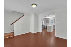 401 Leawood Cir, Naples, FL 34104, Sold 03/29/24