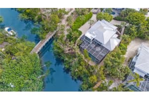 920 Almas Court, SANIBEL, FL 33957 Sold 04/03/24